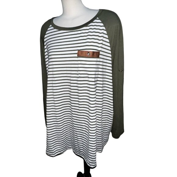 New BloomChic Contrast Raglan Sleeve Striped Patched Pocket Shirt 3XL 22/24 - Picture 5 of 8